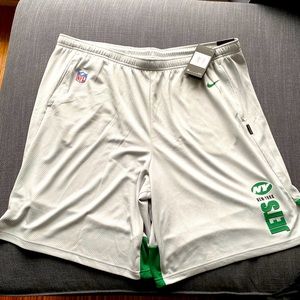 Brand new shorts, Nike Dry